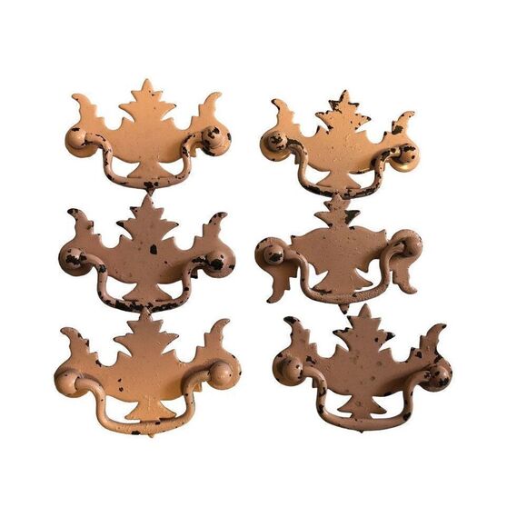 Vintage set of 6 Winged Drawer Drop Pulls - Picture 1 of 3